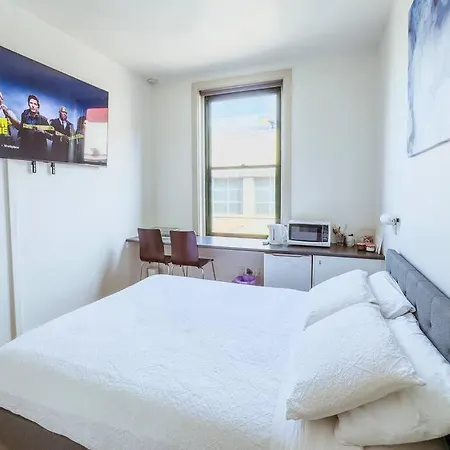 City Studio With Netflix Premium 4K And Memory Foam Bed Adelaide Exterior photo